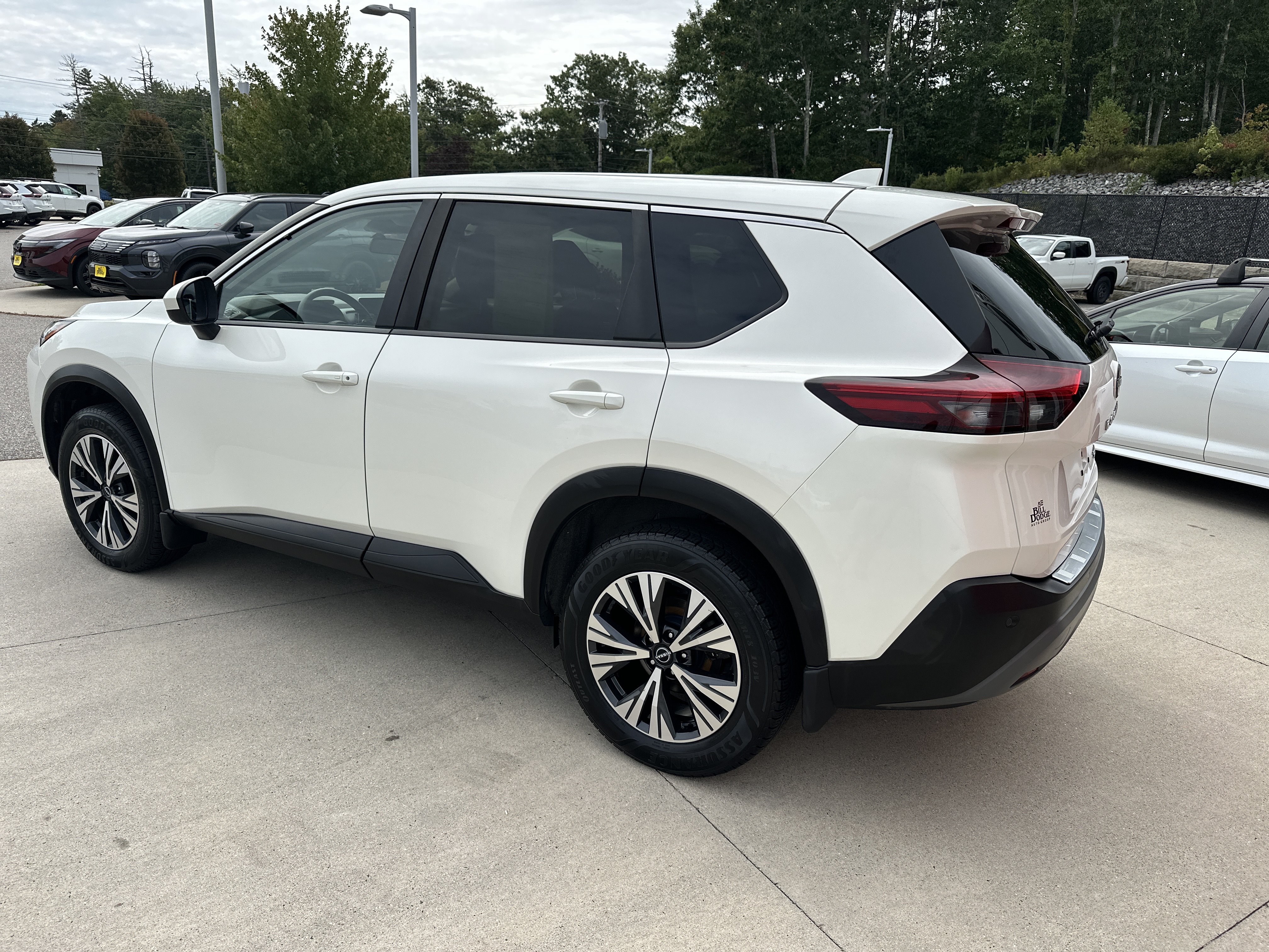 Certified 2023 Nissan Rogue SV AWD/4WD image 7