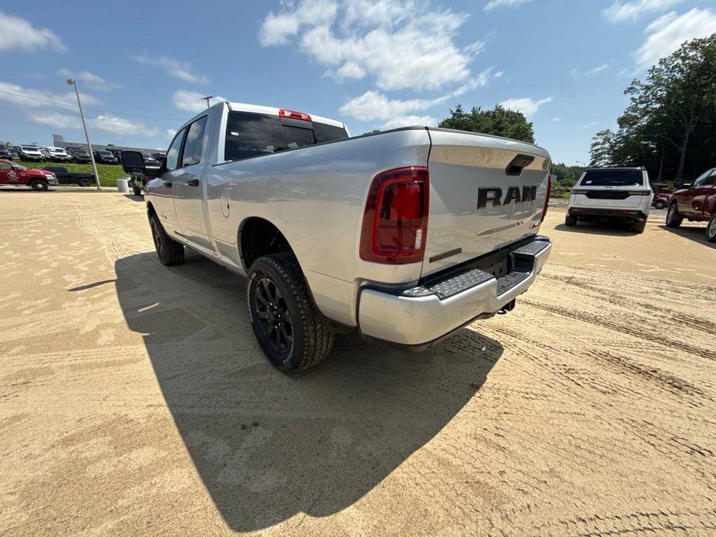 New 2026 RAM 2500 Big Horn AWD/4WD image 3