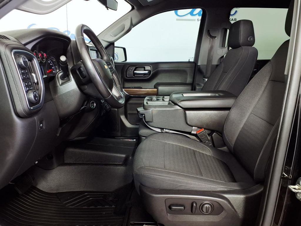 Used 2020 Chevrolet Silverado 1500 LT w/ Texas Edition AWD/4WD image 9