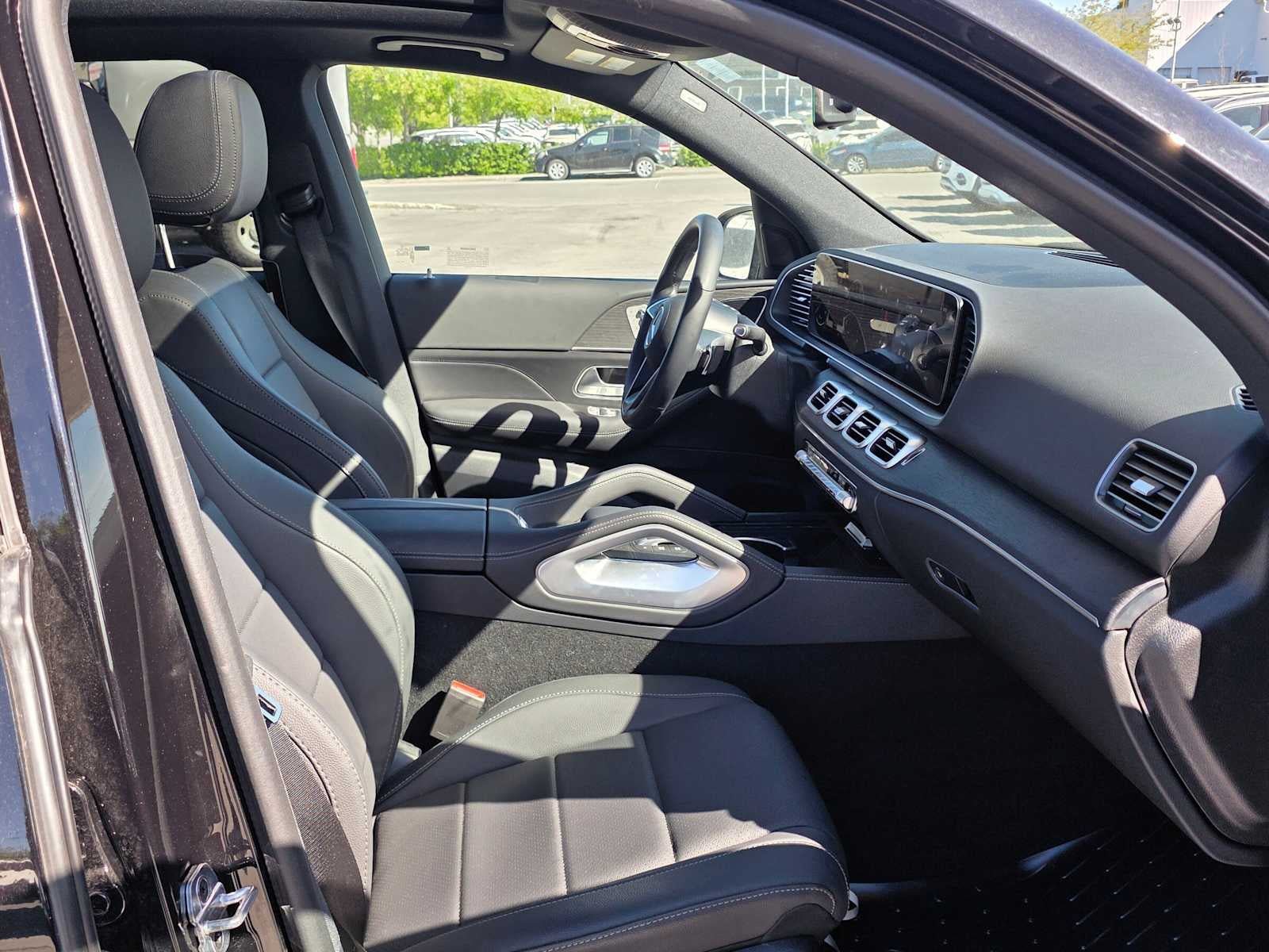 Used 2026 Mercedes-Benz GLE 450 4MATIC image 11