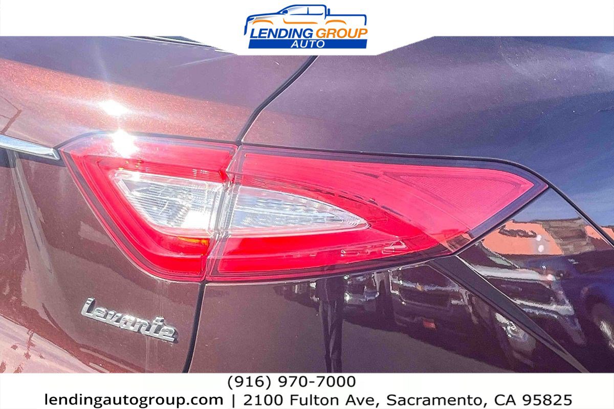 Used 2019 Maserati Levante S GranLusso image 8
