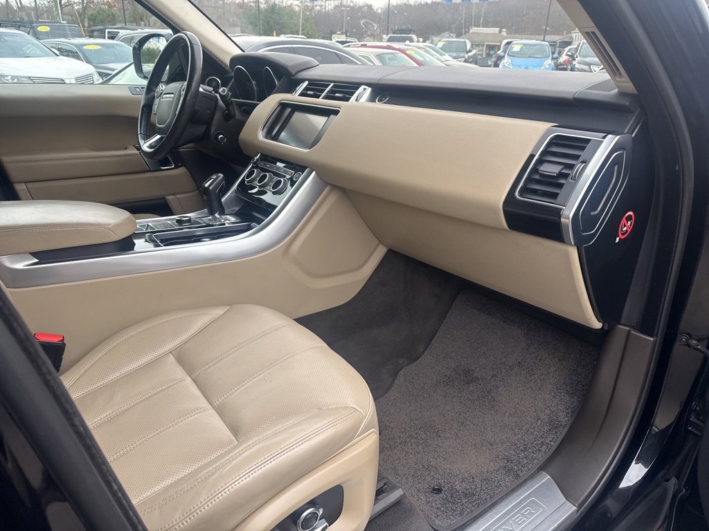 Used 2016 Land Rover Range Rover Sport HSE image 54