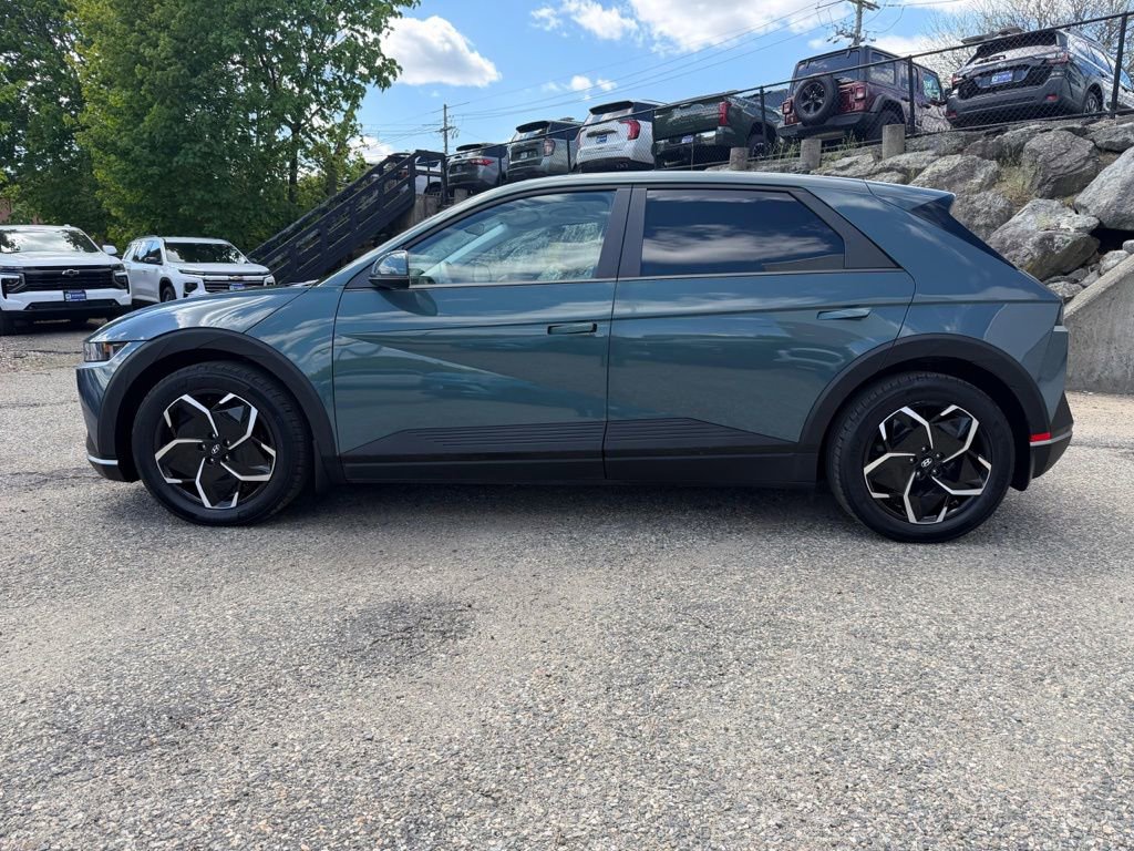 Used 2023 Hyundai Ioniq 5 SEL w/ Cargo Package AWD/4WD image 2