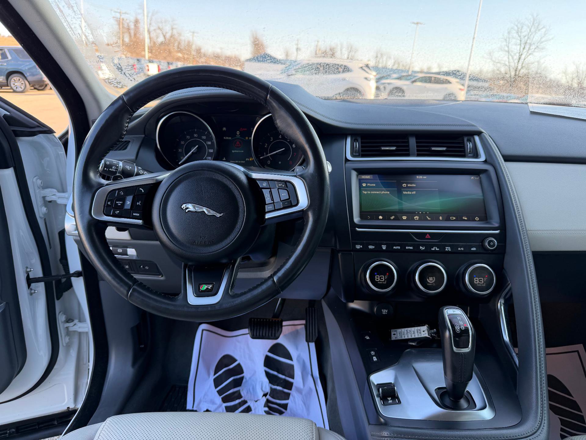 Used 2020 Jaguar E-PACE Sport Utility image 22