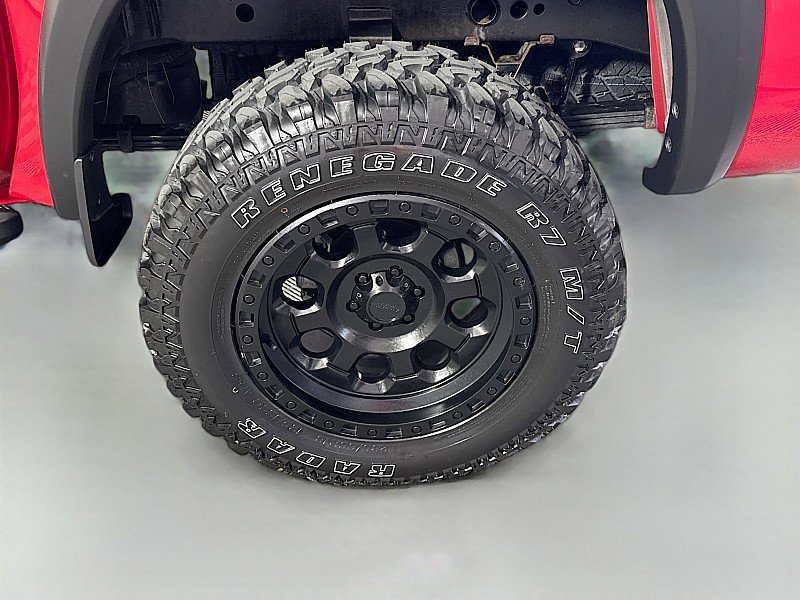 Used 2022 Nissan Frontier PRO-4X w/ Off-Road Protection Package AWD/4WD image 29