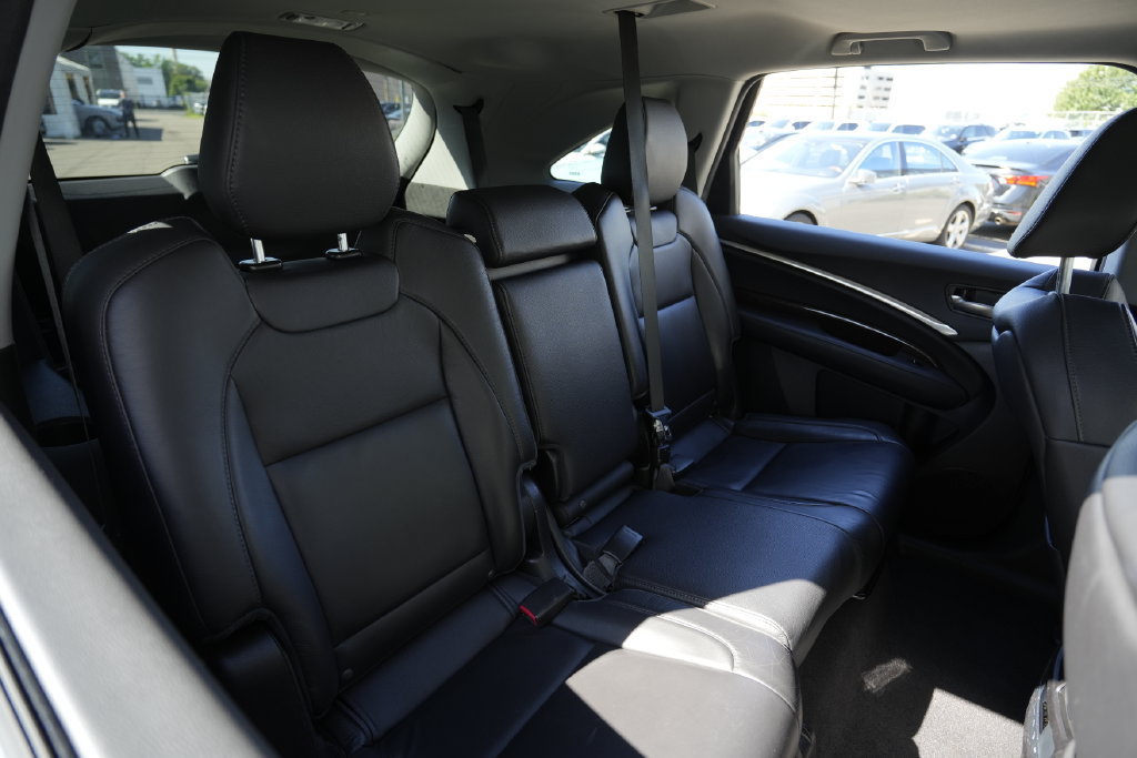 Used 2020 Acura MDX SH-AWD image 31