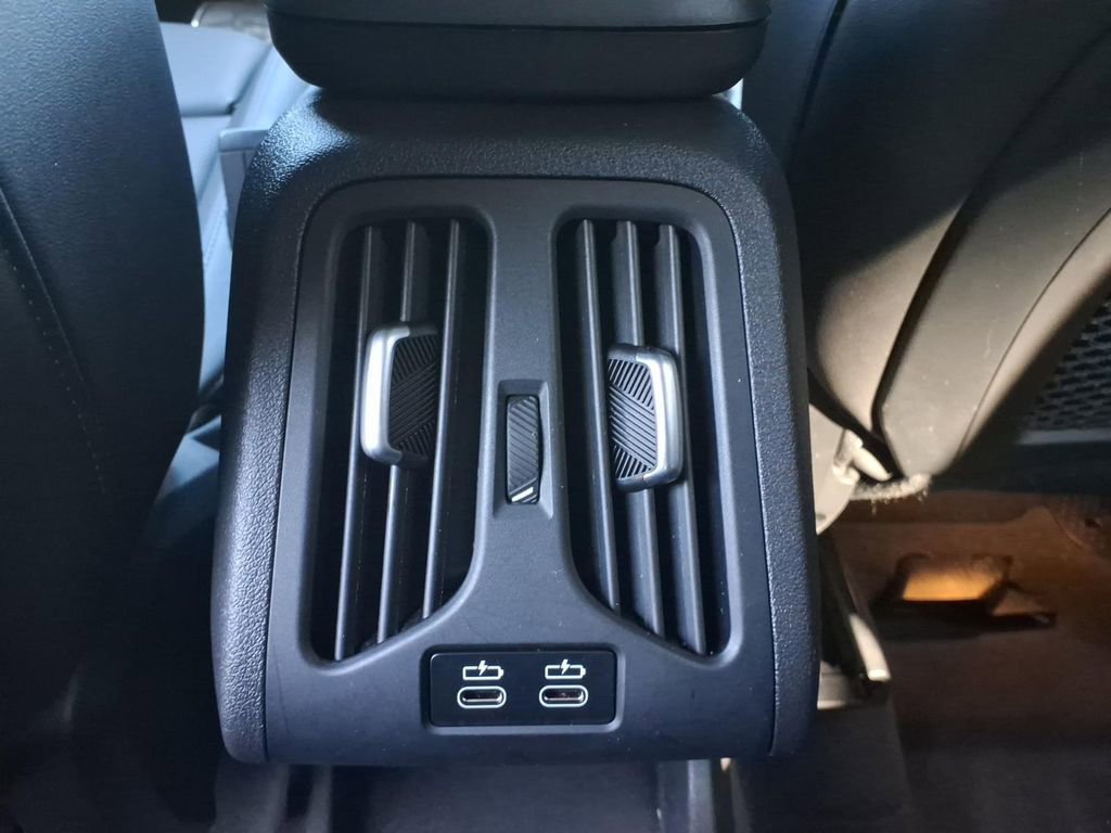 Used 2024 BMW X1 M35i w/ Premium Package image 29