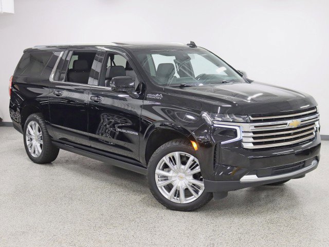 Used 2021 Chevrolet Suburban High Country w/ Premium Package image 7