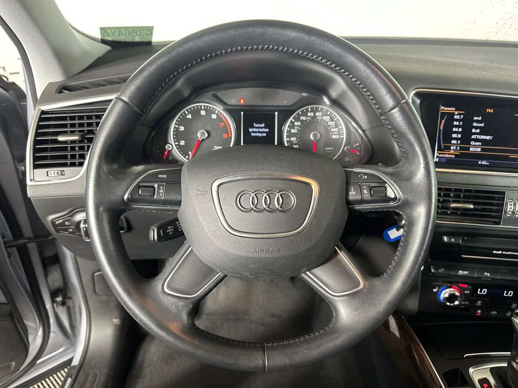 Used 2015 Audi Q5 2.0T Premium Plus w/ Technology Package AWD/4WD image 24