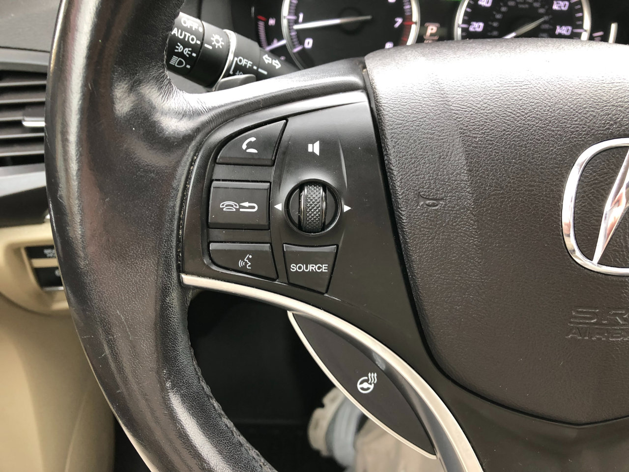 Used 2017 Acura MDX SH-AWD w/ Advance Package image 16