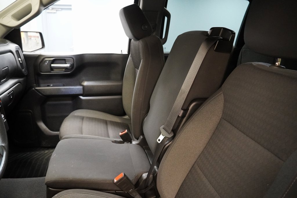 Used 2022 Chevrolet Silverado 1500 Custom image 9