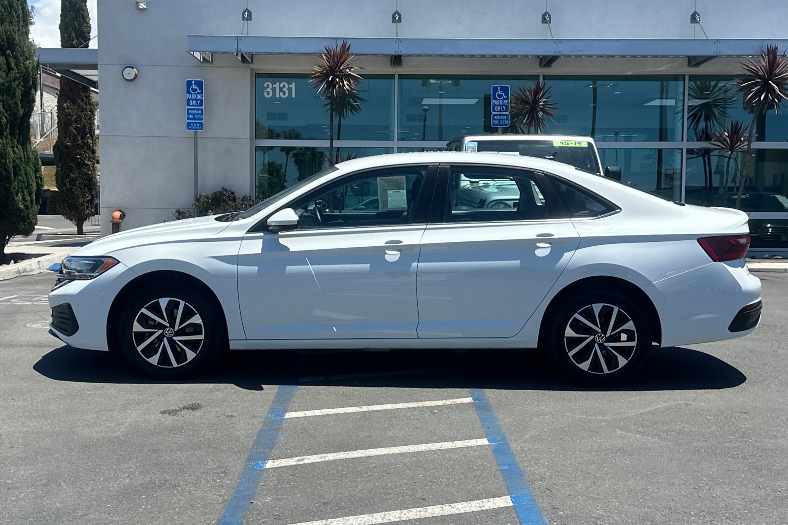 Used 2024 Volkswagen Jetta S FWD image 7