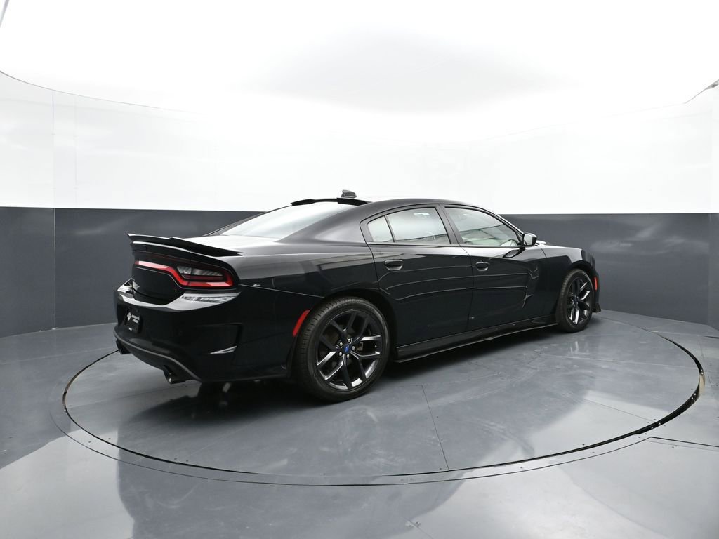 Used 2022 Dodge Charger R/T w/ Blacktop Package RWD image 5