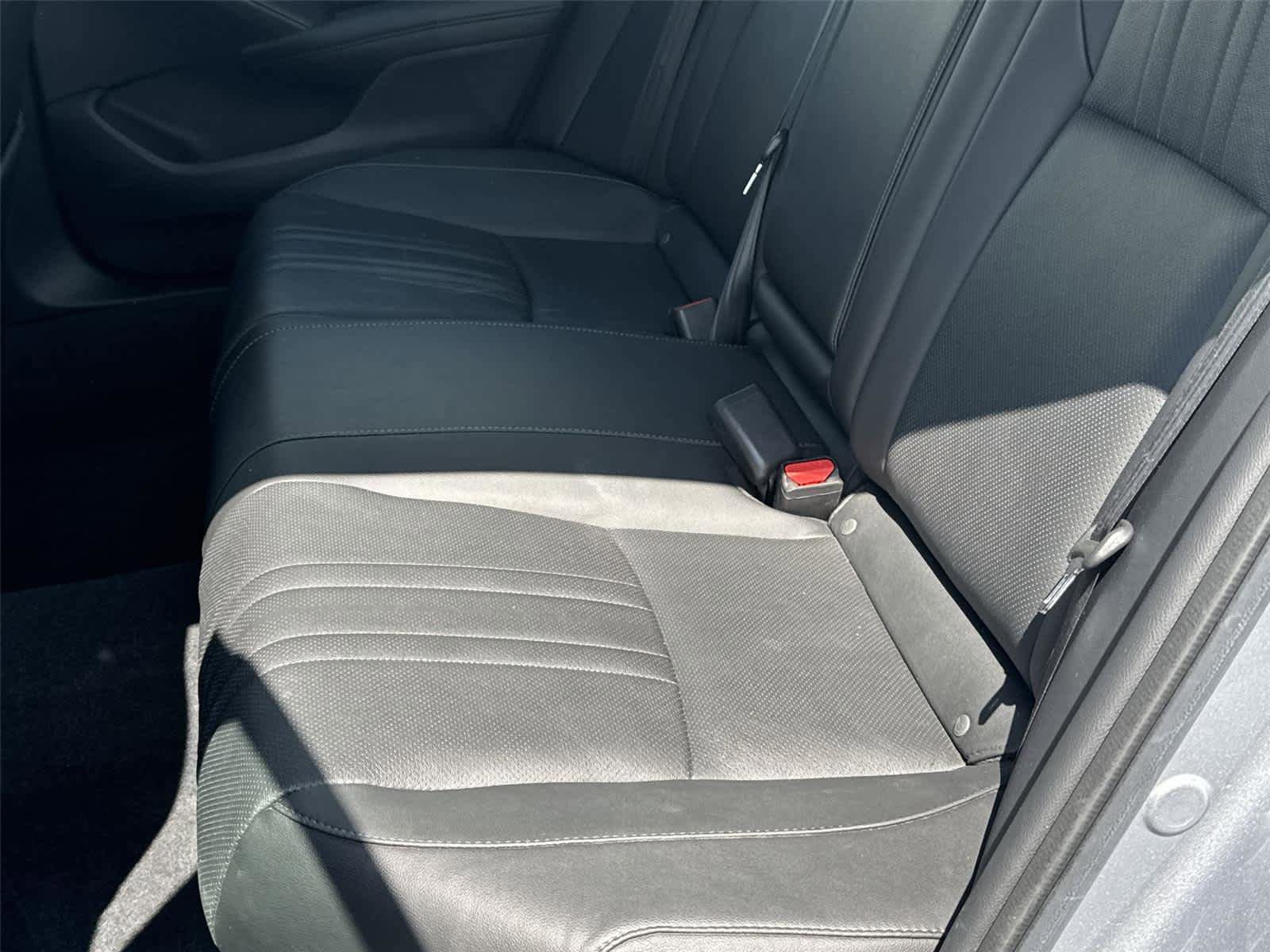 Used 2020 Honda Accord Touring image 15