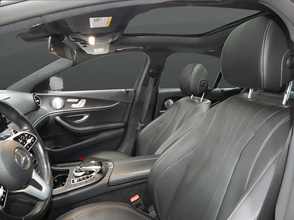 Used 2019 Mercedes-Benz E 300 4MATIC w/ Premium 1 Package image 14