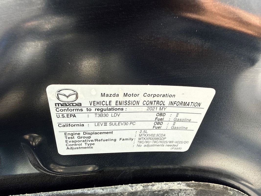 Used 2021 MAZDA MAZDA3 s image 29