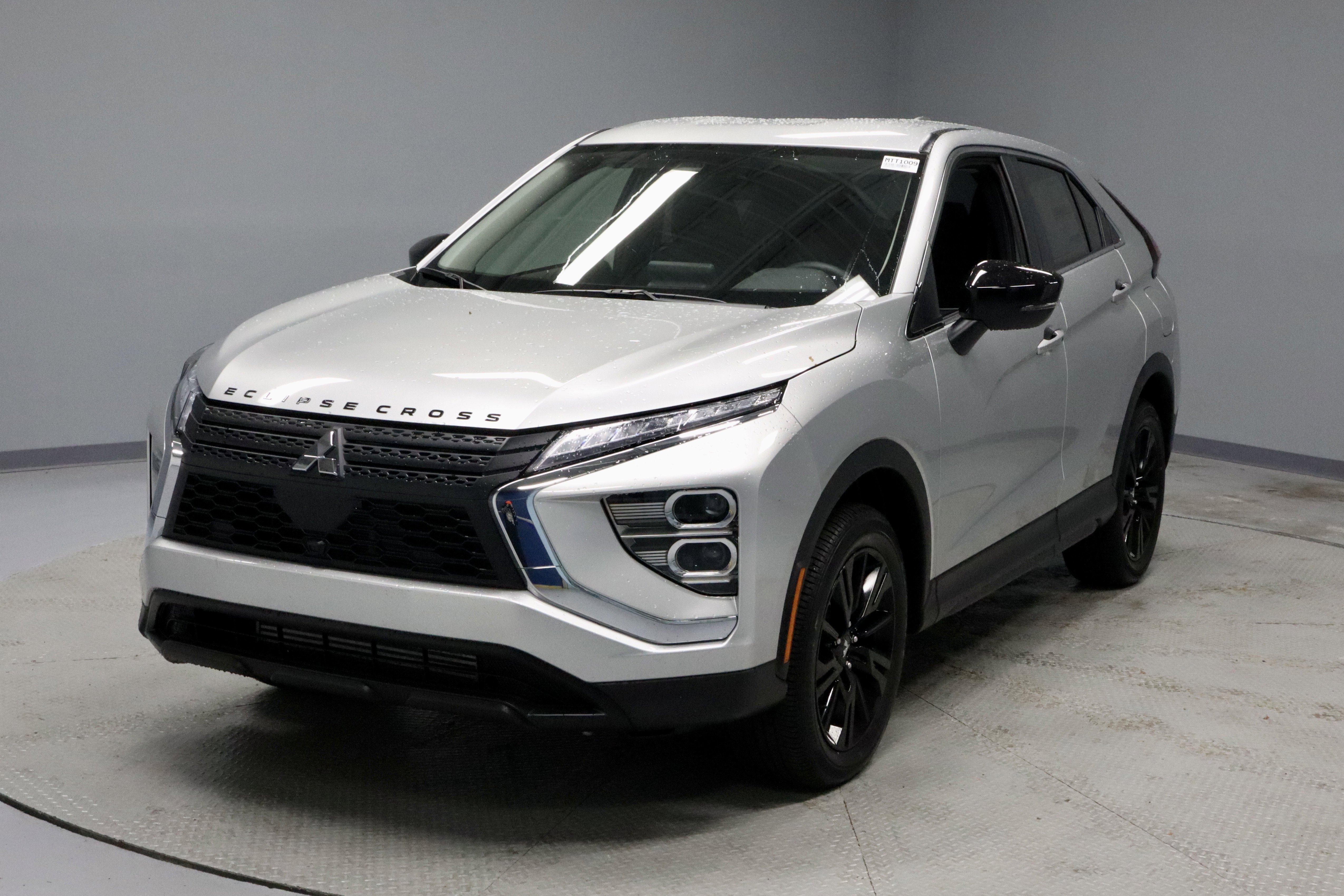 New 2026 Mitsubishi Eclipse Cross LE image 4