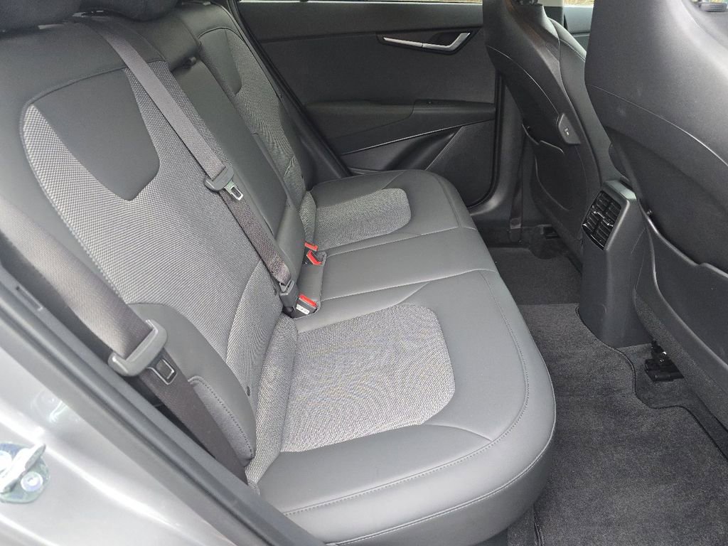 Used 2023 Kia Niro EX image 20