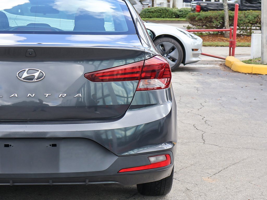 Used 2020 Hyundai Elantra SEL w/ Cargo Package (C1) image 14