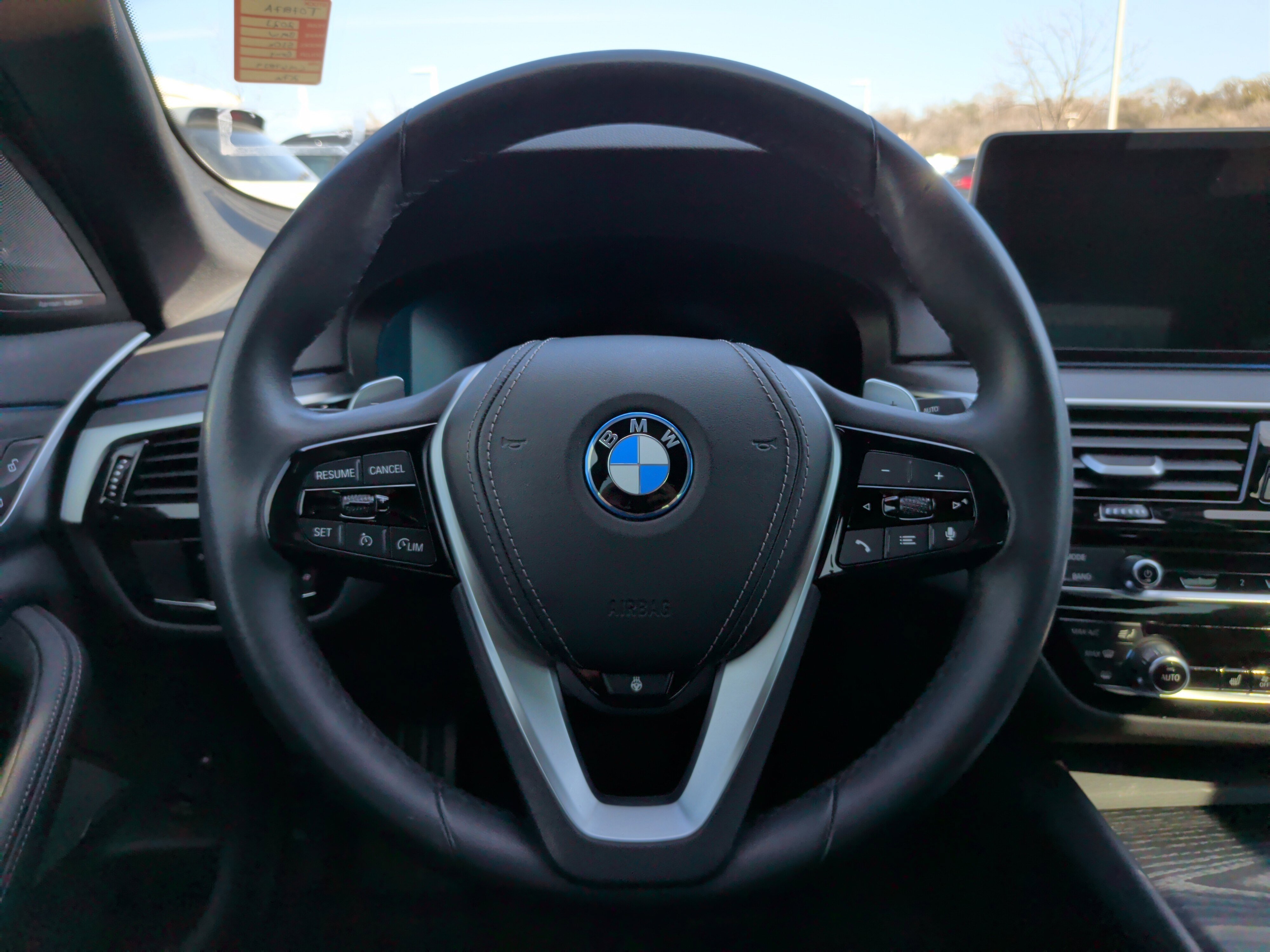 Certified 2023 BMW 530e w/ Premium Package image 23