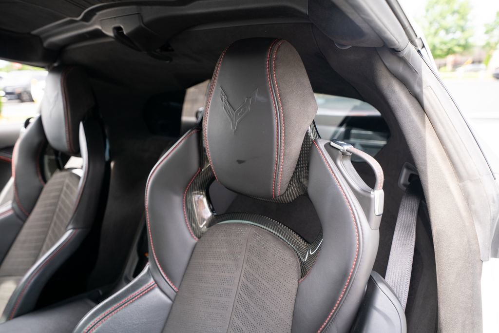 Used 2020 Chevrolet Corvette Stingray Premium Cpe w/ 3LT Preferred Equipment Group RWD image 38