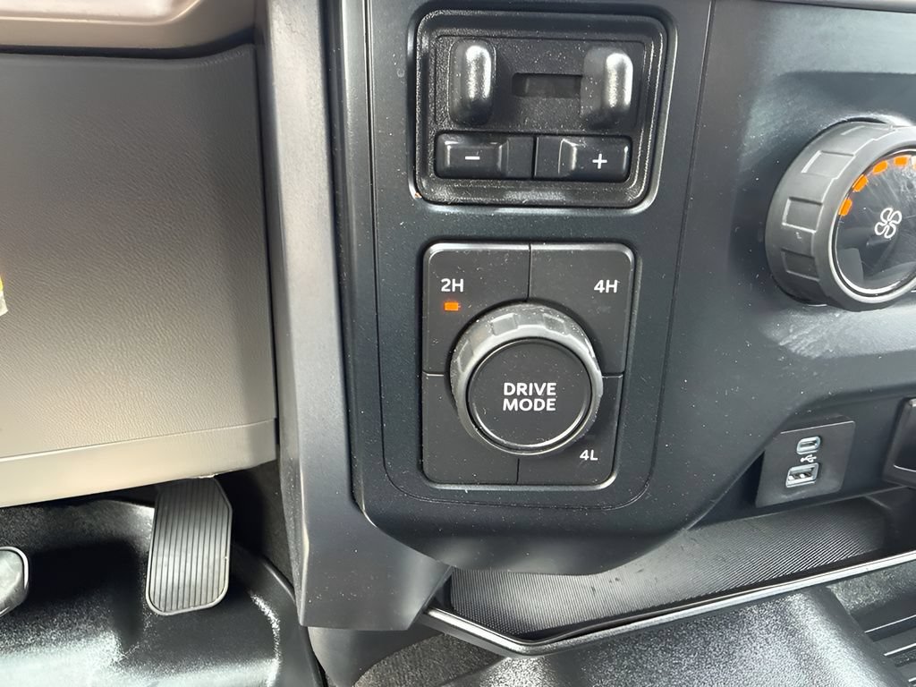 Used 2023 Ford F150 XLT w/ Trailer Tow Package AWD/4WD image 13