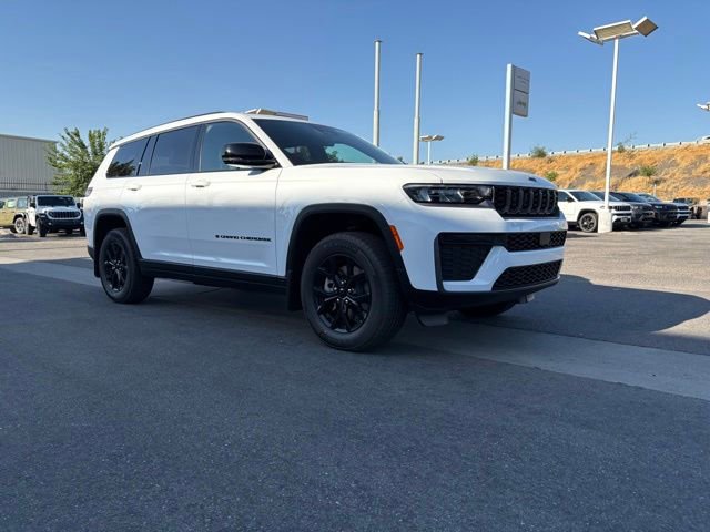 New 2026 Jeep Grand Cherokee L 4WD image 10