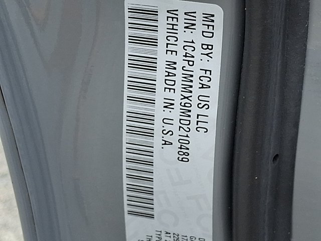 Certified 2021 Jeep Cherokee Latitude Lux AWD/4WD image 32