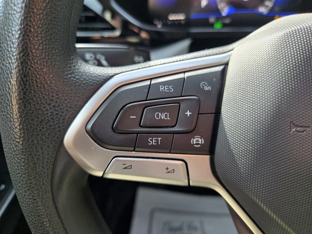 Used 2022 Volkswagen Taos S image 18