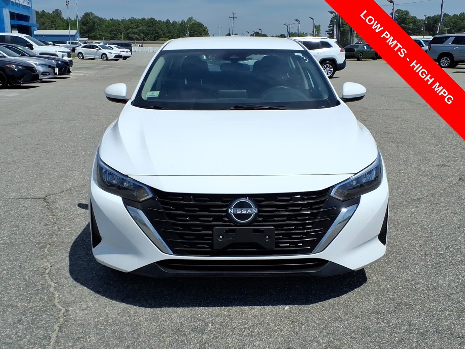 Used 2024 Nissan Sentra SV FWD image 8
