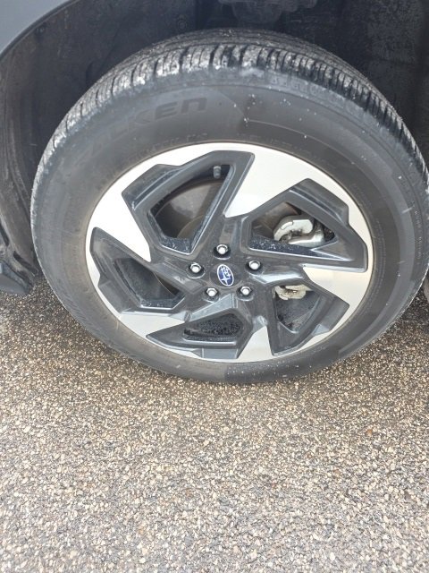 Used 2024 Subaru Crosstrek 2.5i Limited w/ Crosstrek Mirror Package image 8