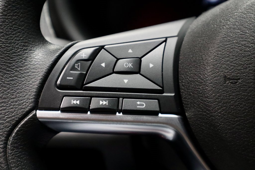 Certified 2024 Nissan Kicks SV image 28