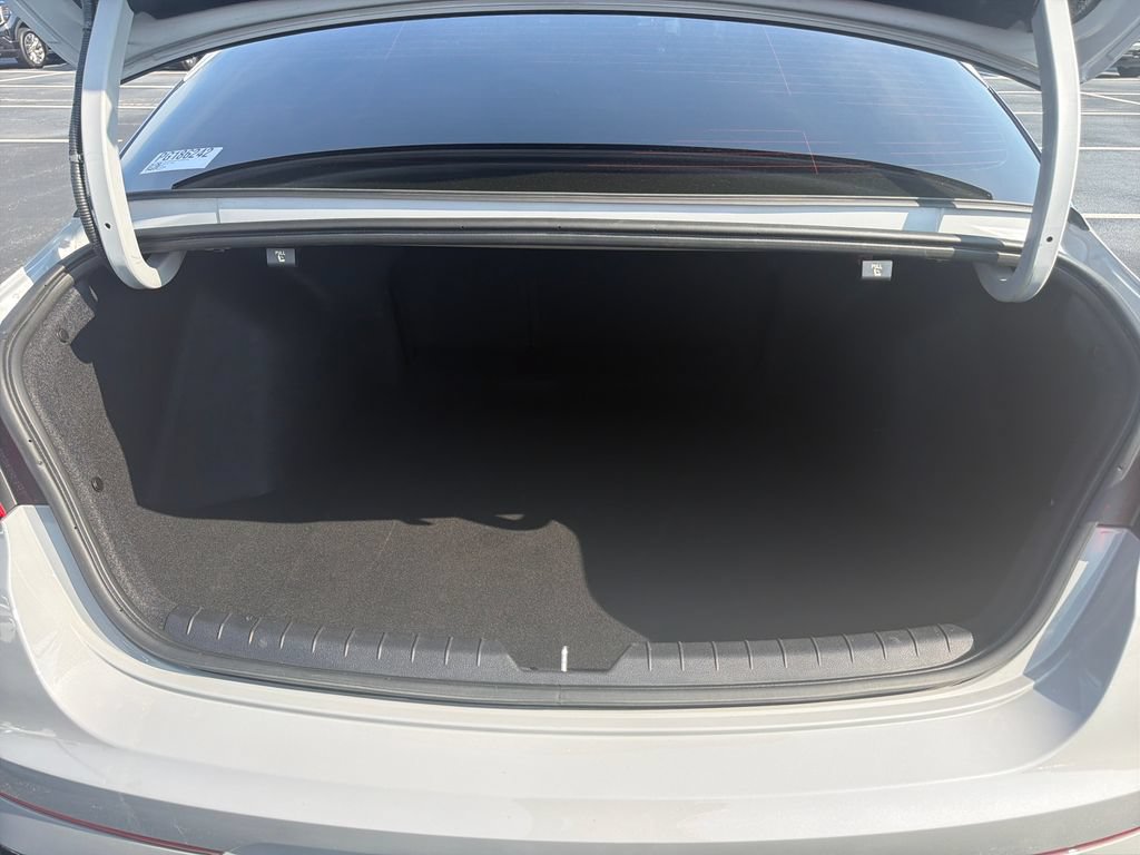 Used 2023 Kia K5 GT-Line w/ GT-Line Premium Package FWD image 9