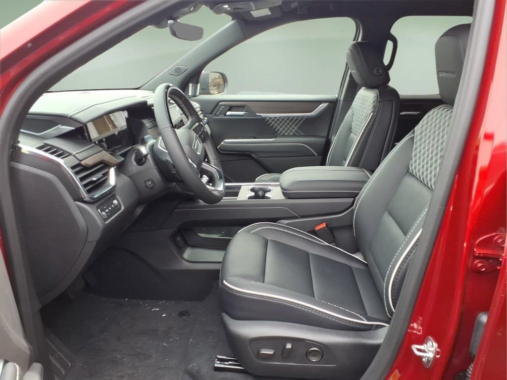 New 2026 GMC Acadia Denali w/ Super Cruise Package AWD/4WD image 4