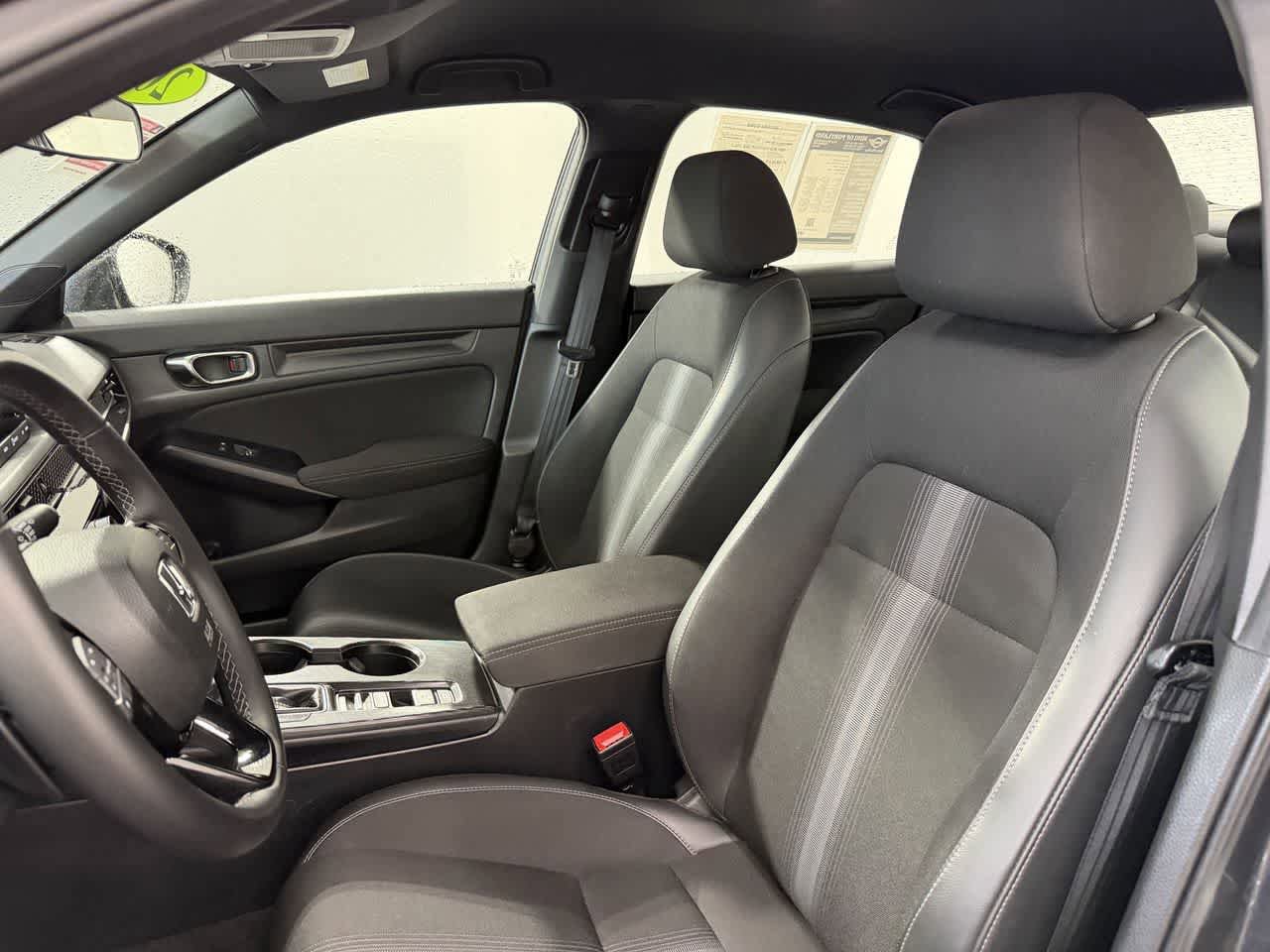 Used 2024 Honda Civic Sport image 9