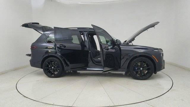 Used 2024 BMW X7 xDrive40i w/ M Sport Package image 80