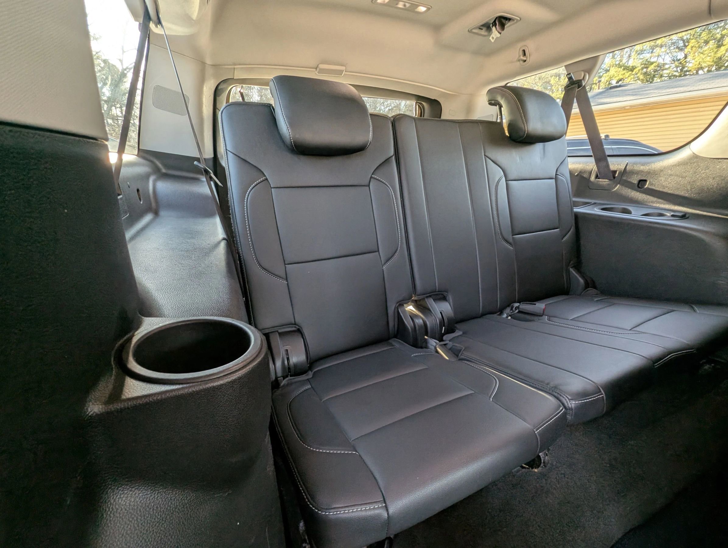 Used 2016 Chevrolet Suburban LT image 37