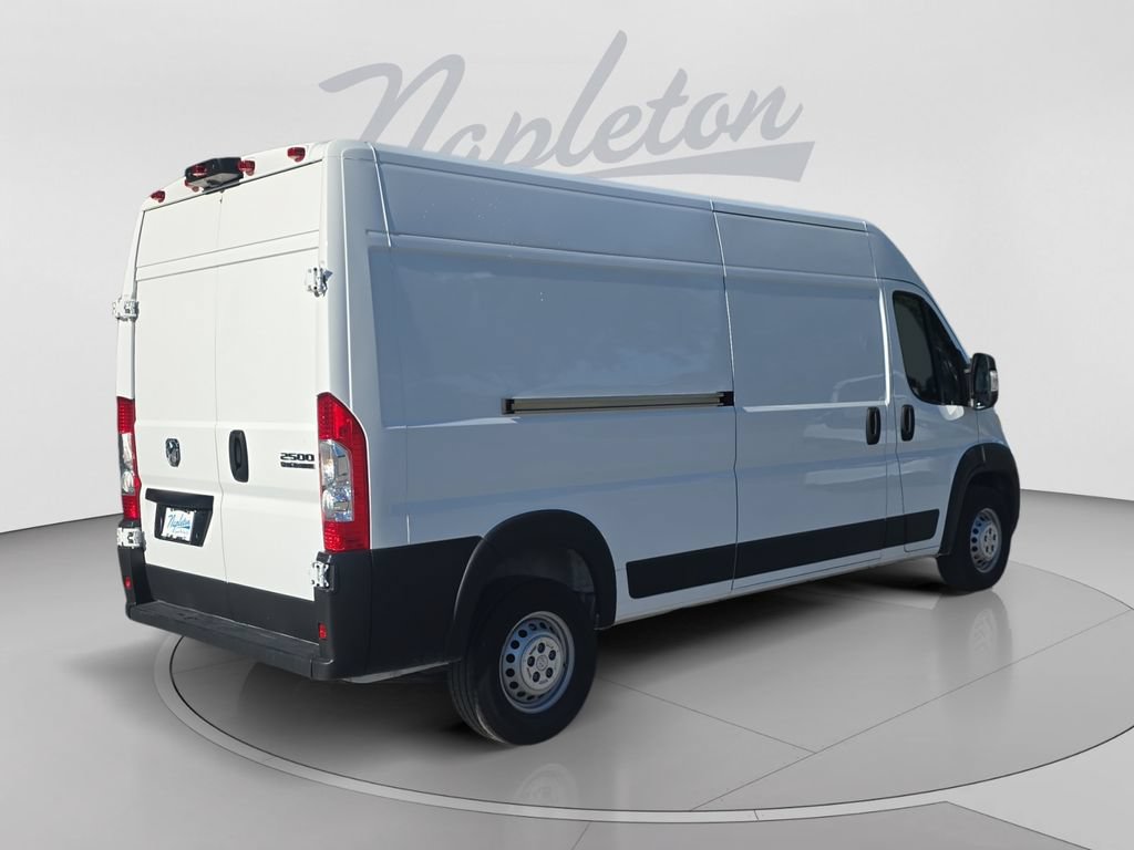 Used 2025 RAM ProMaster 2500 w/ Convenience Group FWD image 6