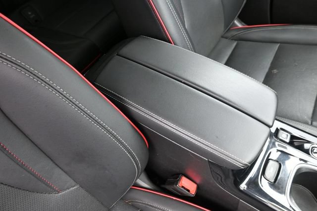 Used 2023 Buick Envision Essence w/ Sport Touring Package FWD image 33