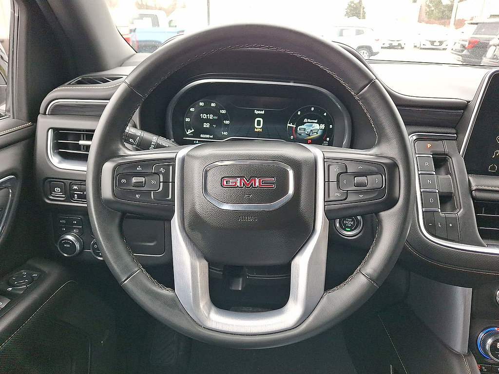 Used 2023 GMC Yukon SLT AWD/4WD image 9