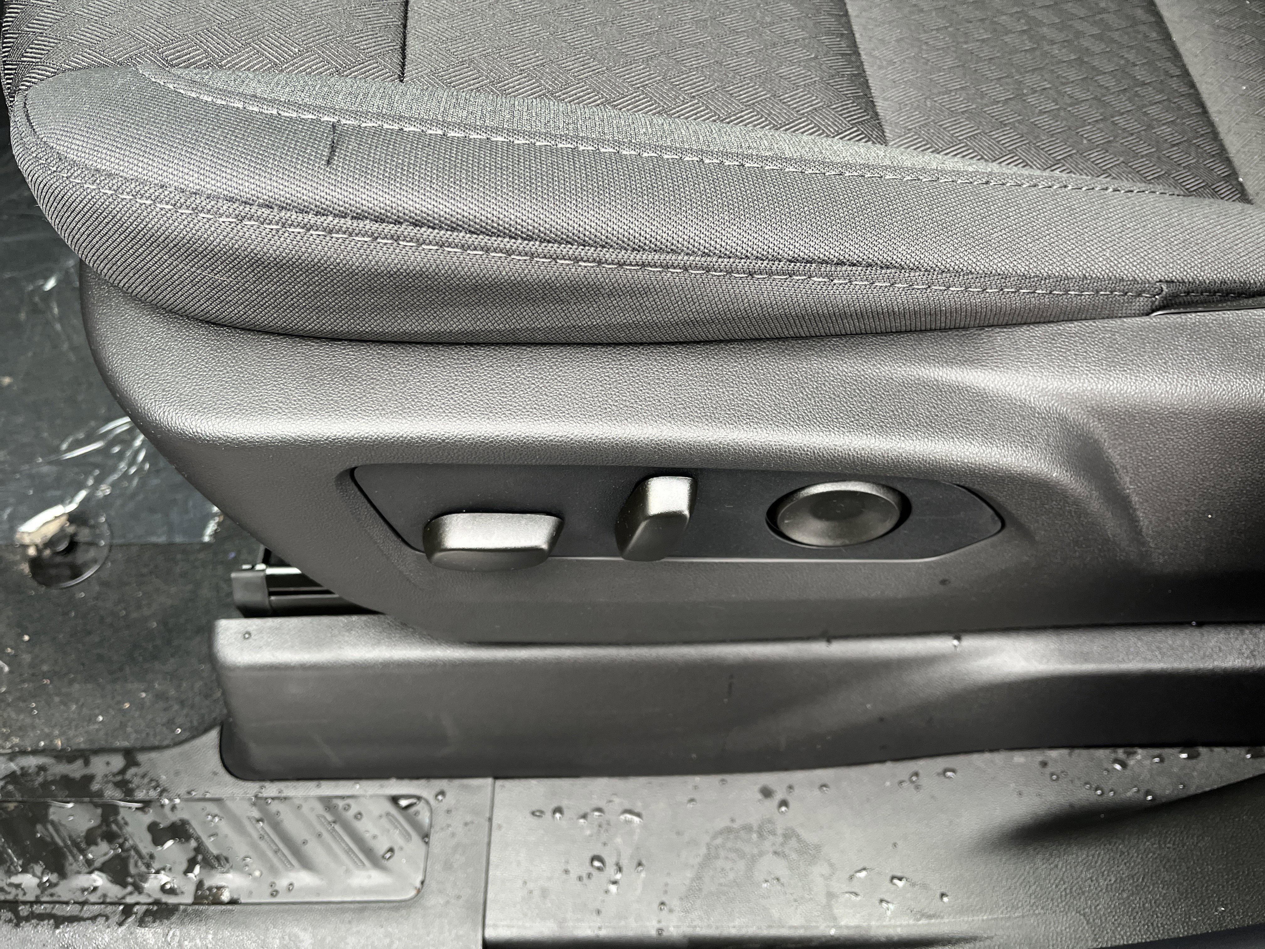 New 2026 Chevrolet Silverado 2500 Custom w/ Custom Convenience Package image 13