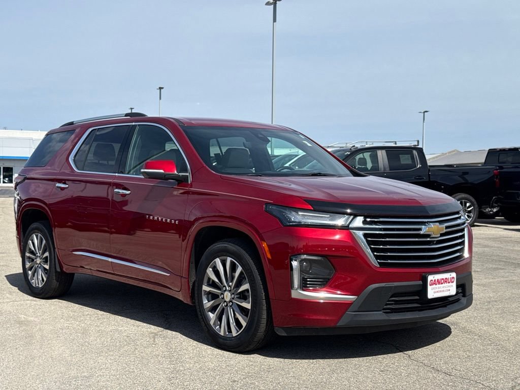 Certified 2023 Chevrolet Traverse Premier w/ LPO, Floor Liner Package