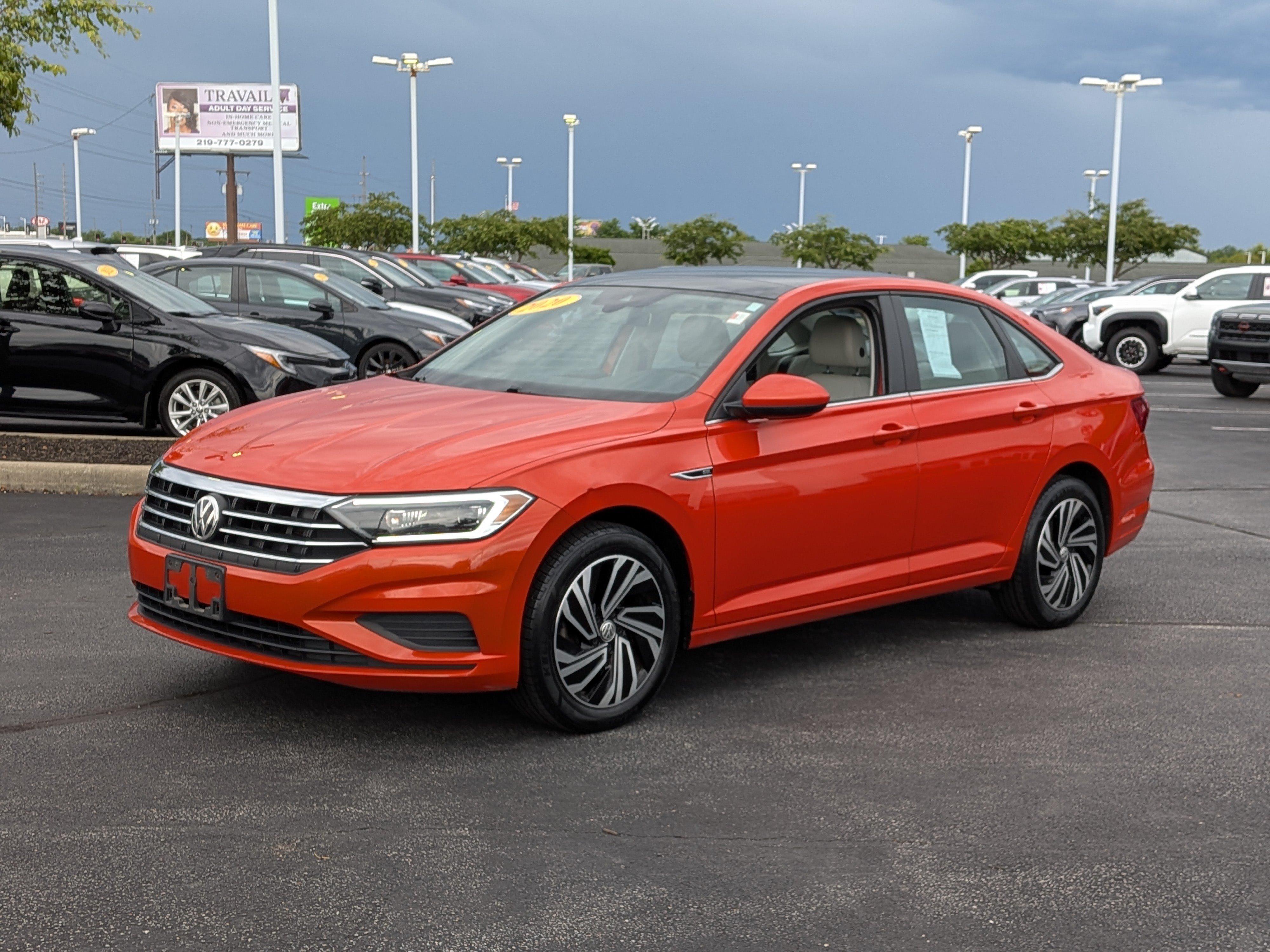 Used 2020 Volkswagen Jetta SEL FWD image 4
