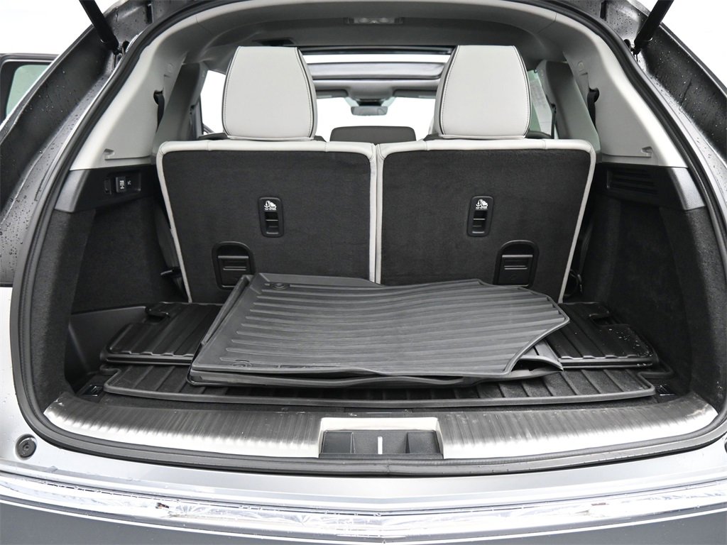 Used 2023 Acura MDX SH-AWD w/ Advance Package image 23