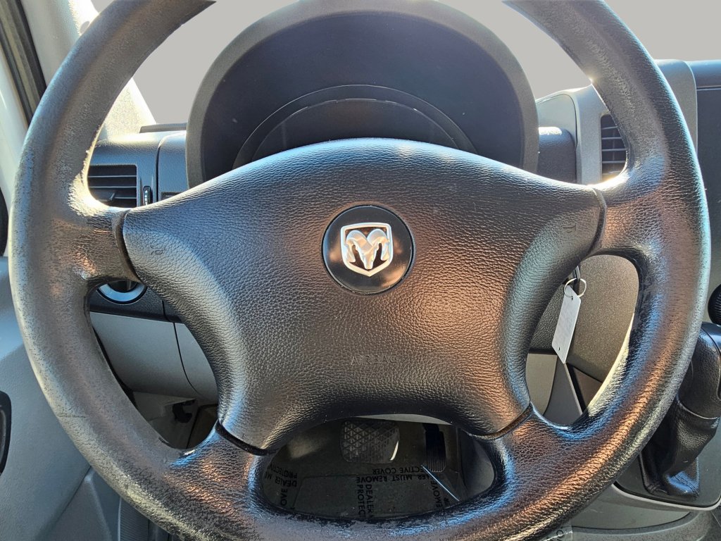 Used 2008 Dodge Sprinter 2500 image 3