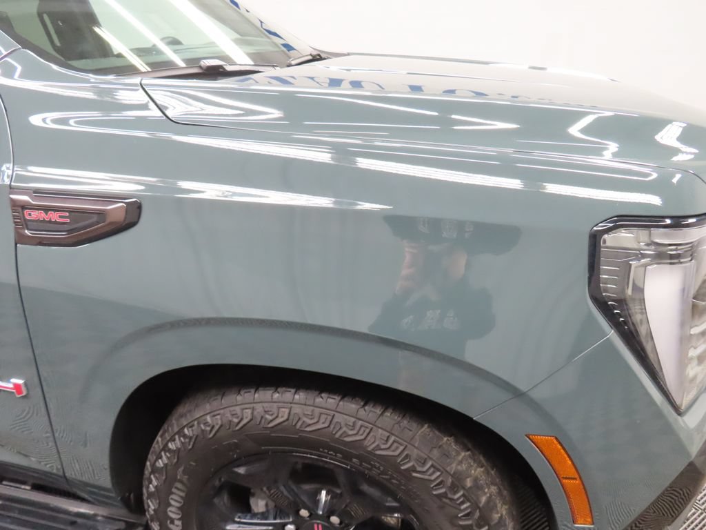 Used 2026 GMC Yukon XL AT4 Ultimate AWD/4WD image 39
