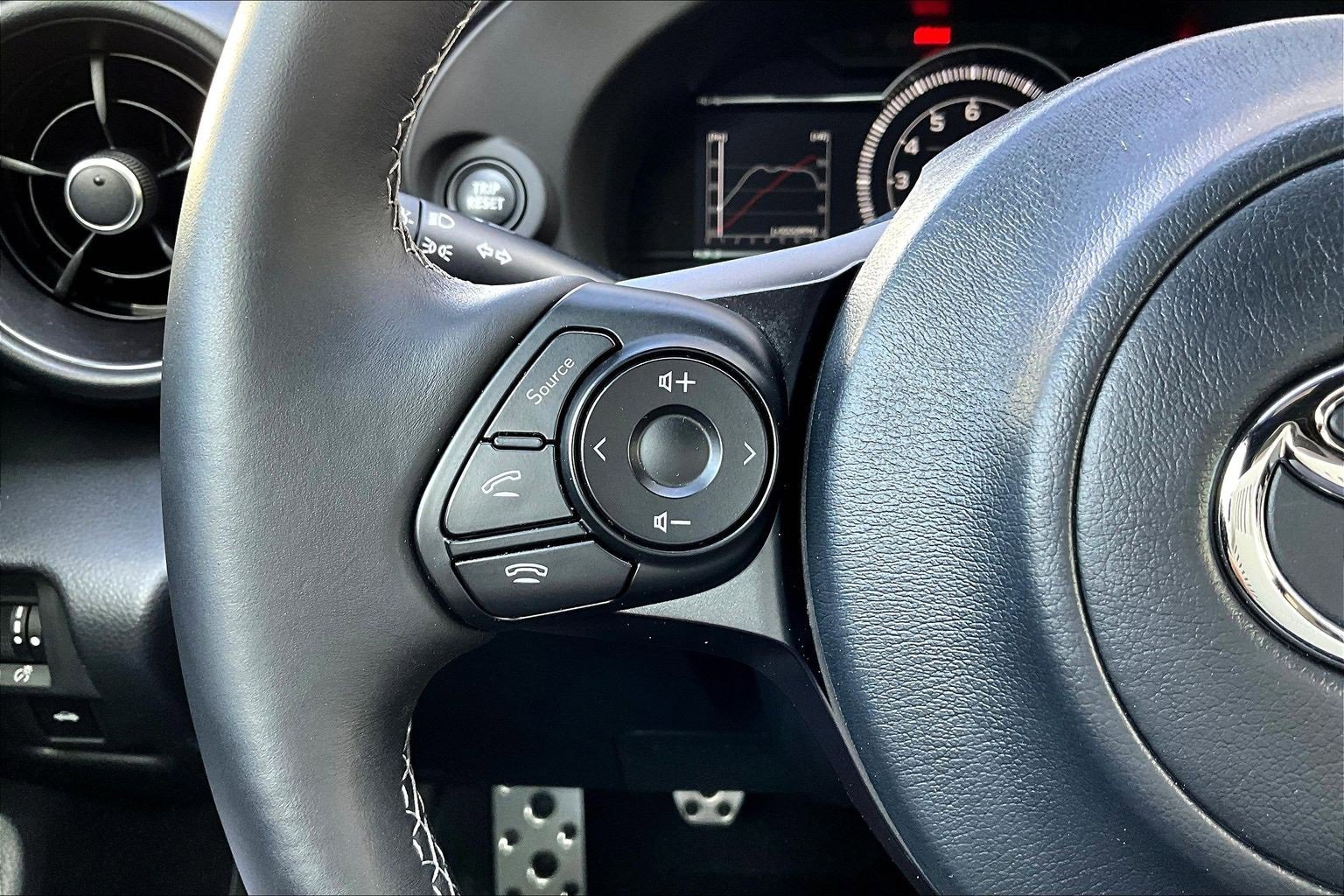 Used 2024 Toyota GR86 Premium image 18