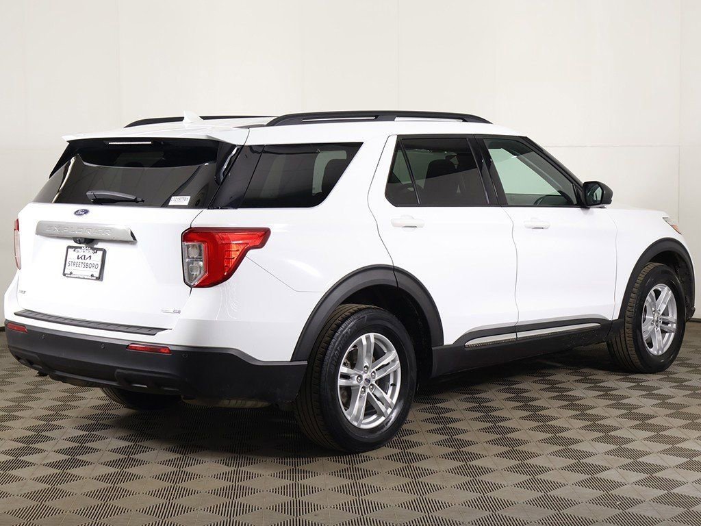 Used 2020 Ford Explorer XLT w/ Comfort Package image 10