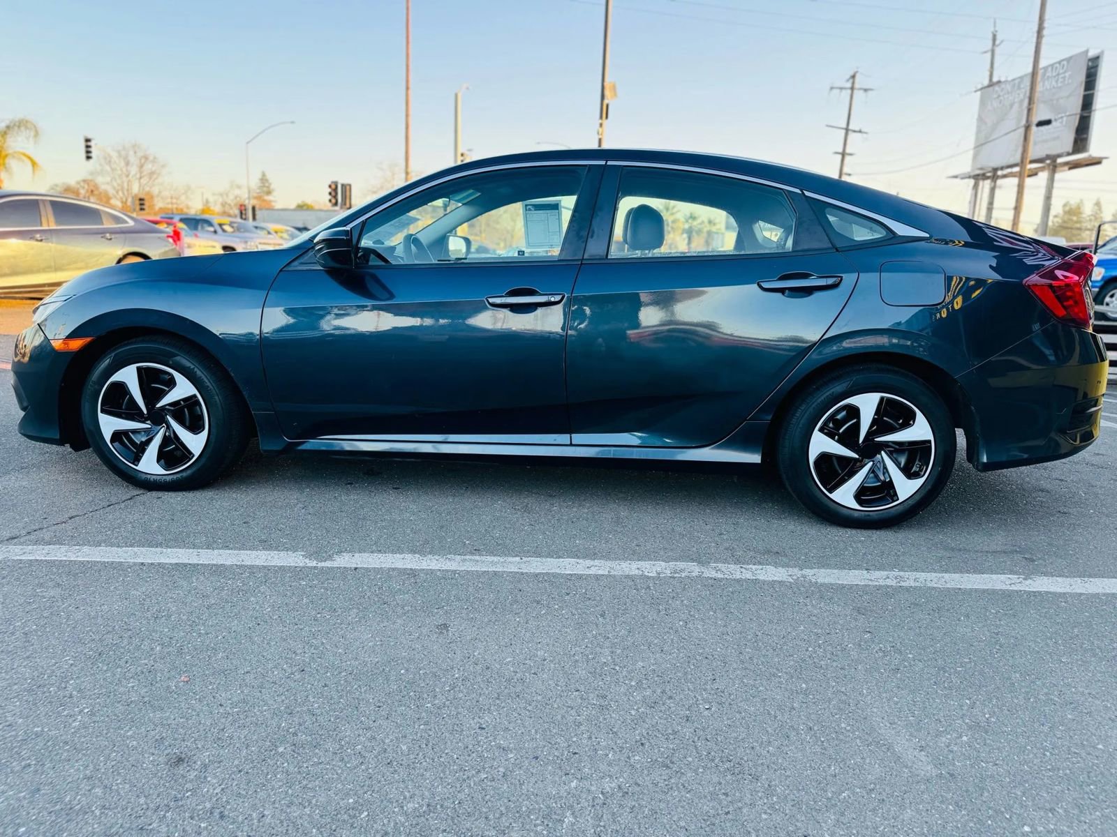 Used 2017 Honda Civic LX image 8