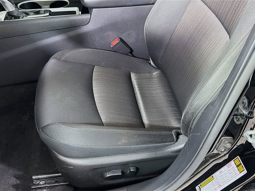 Used 2024 Nissan Altima 2.5 SV image 21